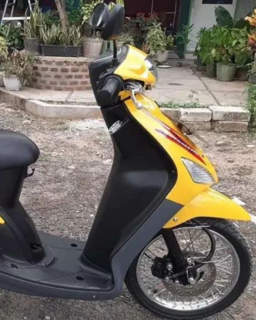 Motor Yamaha Mio